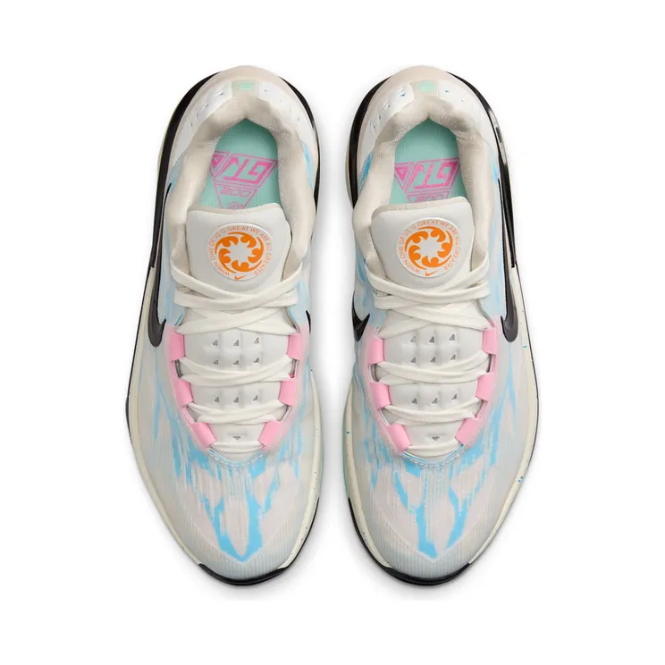 nike-gt-cut FN0234-104