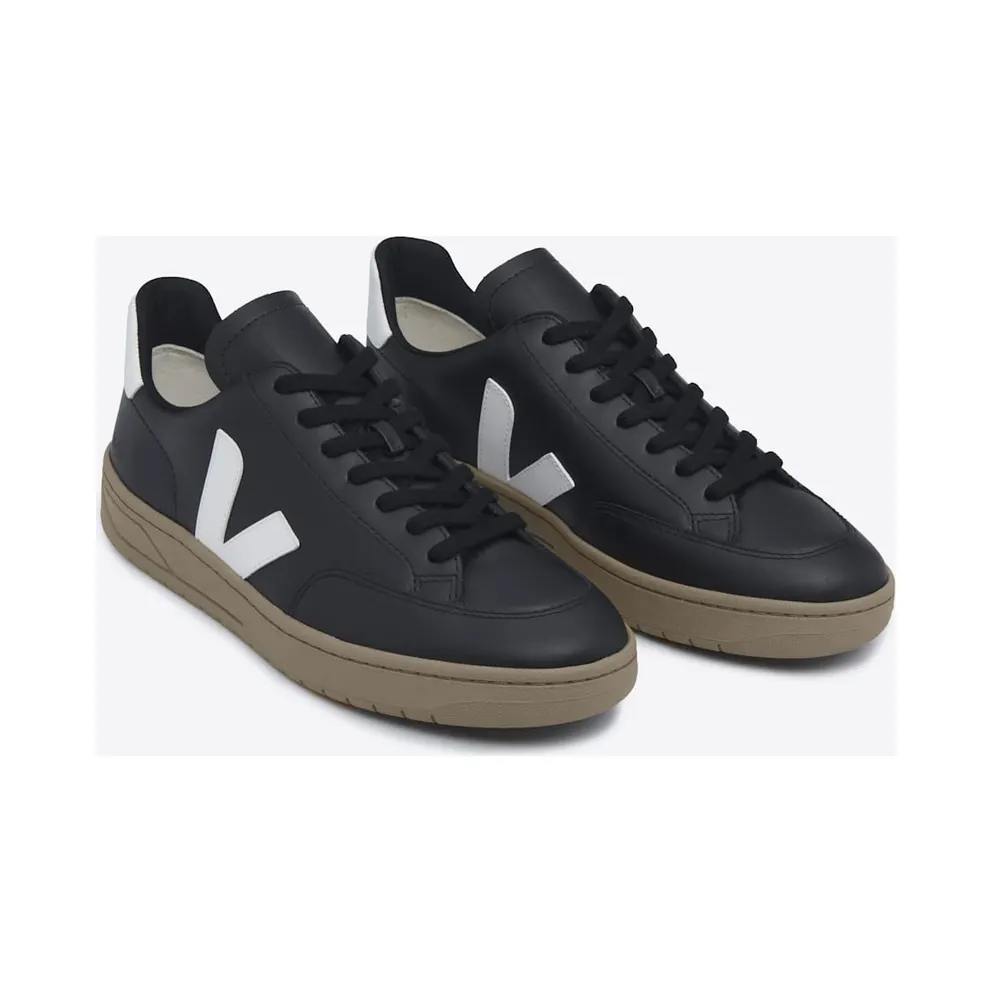 Veja V-12 Leather (XD0203638B)