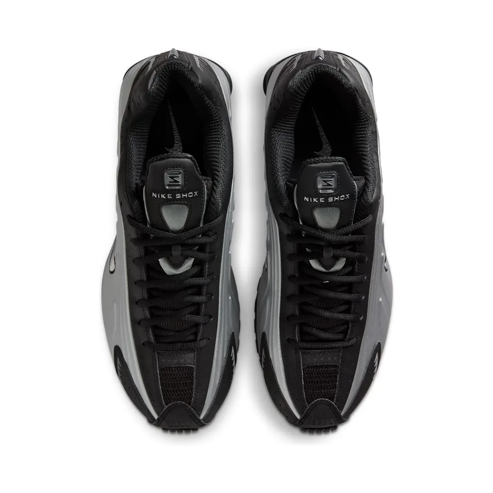 Nike Shox R4 “Metallic Silver / Black” (HQ1988-007)