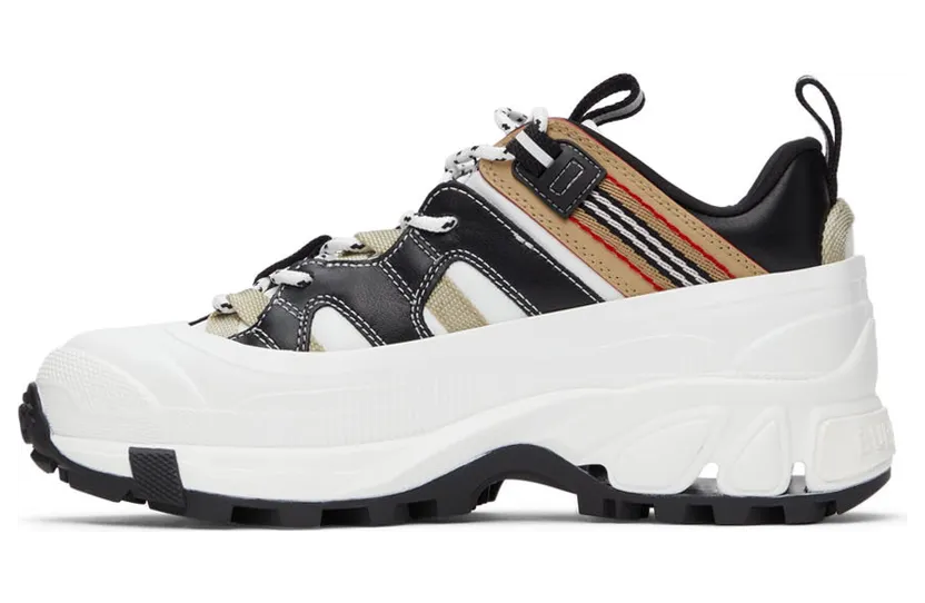 Burberry White Icon Stripe Arthur Sneakers (8045825) (3)