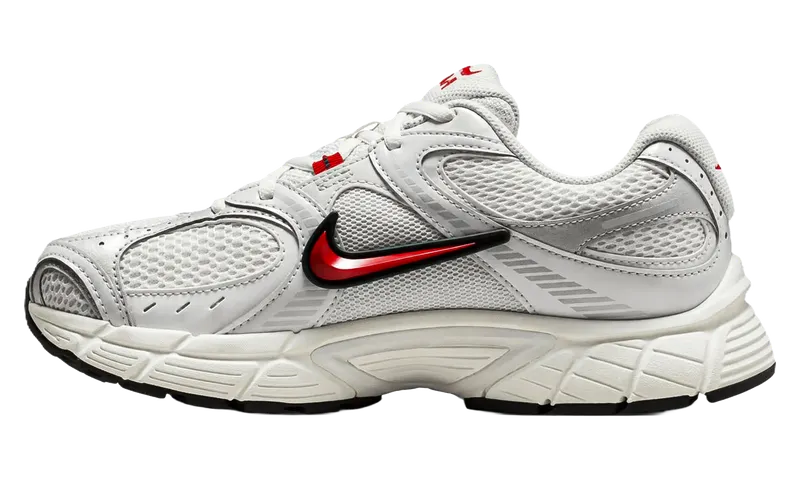 Nike V5 RNR Womens “White Picante Red” (HQ7901-108)