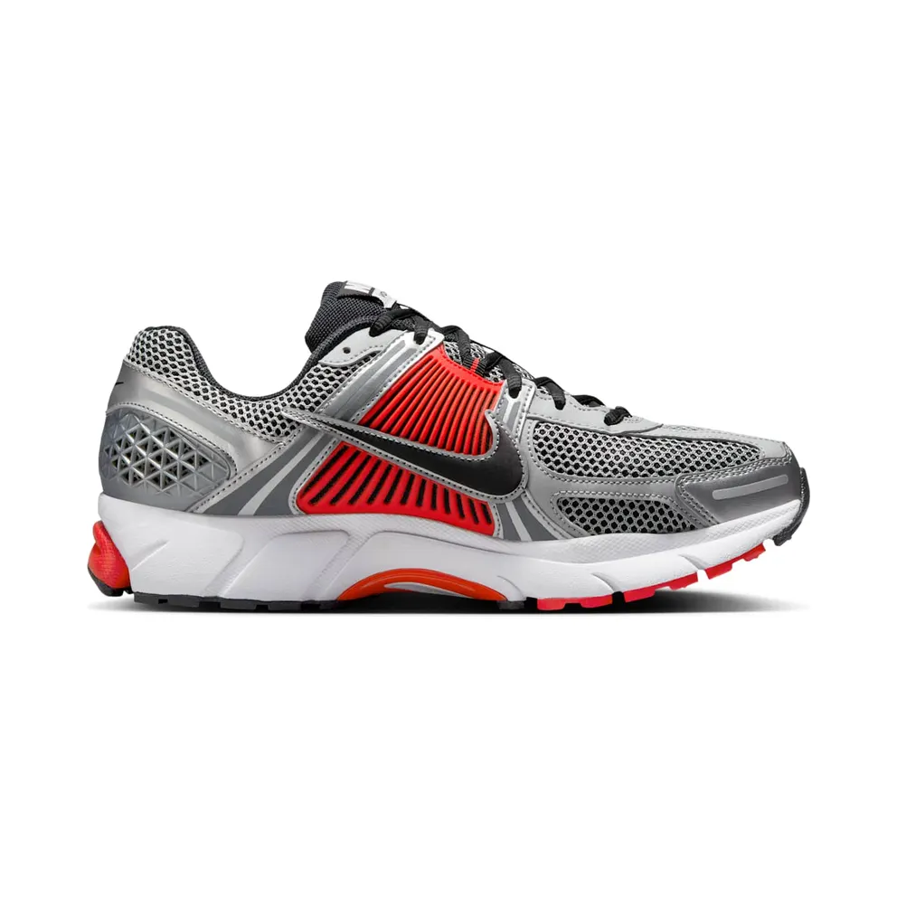 Nike Zoom Vomero 5 “metallic silver black” (FJ4151-005)