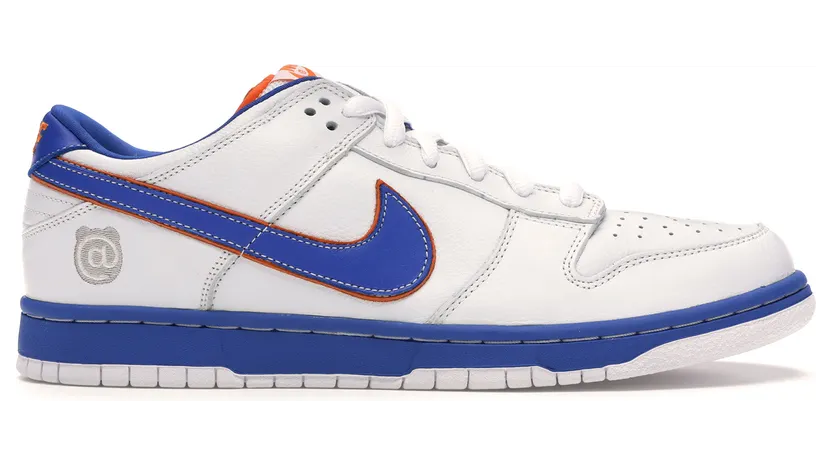 Nike SB Dunk Low Medicom 1