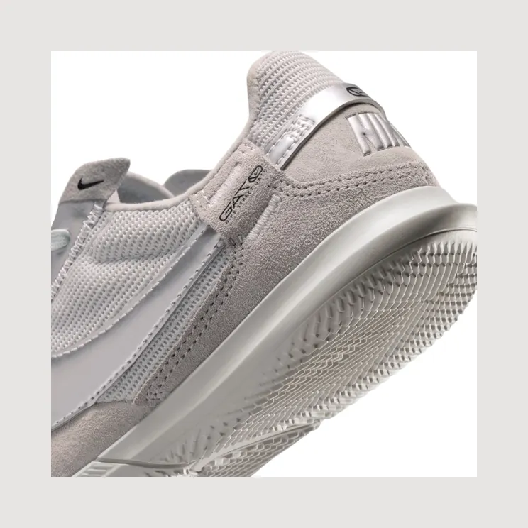 nike-streetgato HM8757-001