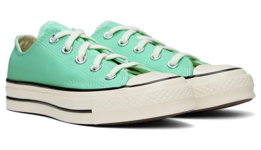 converse-chuck-taylor-all-star A00750C