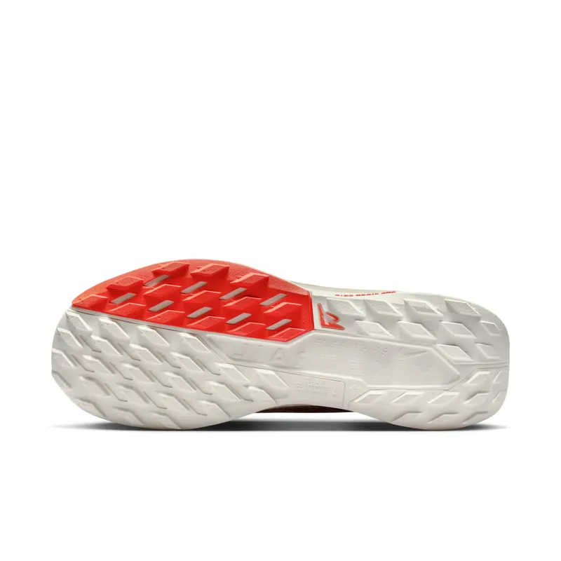Nike React Pegasus Trail 5 “Gore Tex – Sail / Red” (FQ0908-100)