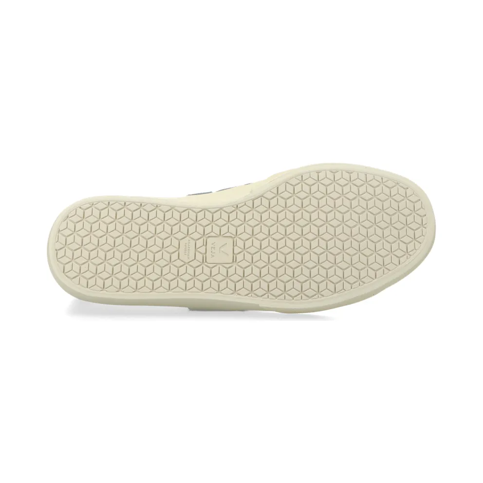 Veja Campo Extra White / California – “White” (CP0503121B)