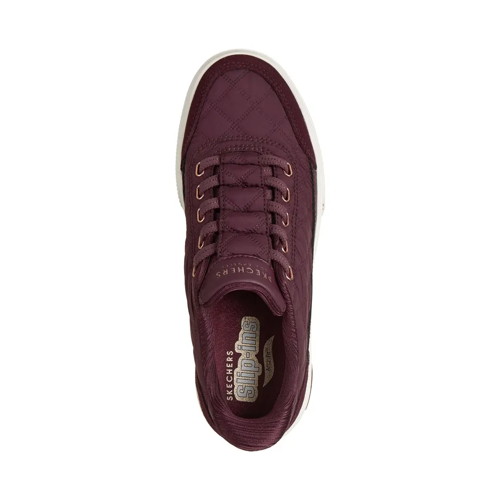 Skechers Slip-ins: Arch Fit Arcade – Cozy Fit Cuddle Steps Sneaker Wijn