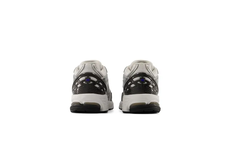 New Balance 1906 Grey