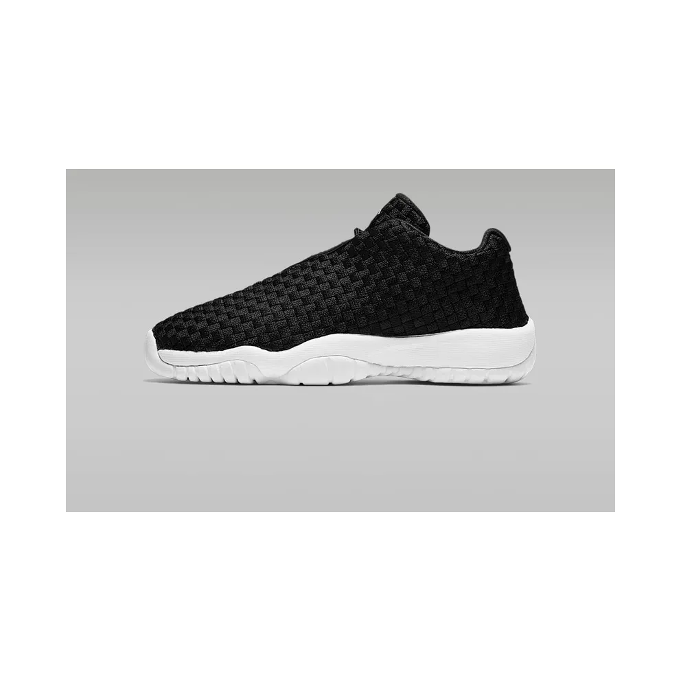 Jordan Future Low Black White GS Black/White (724813-002)