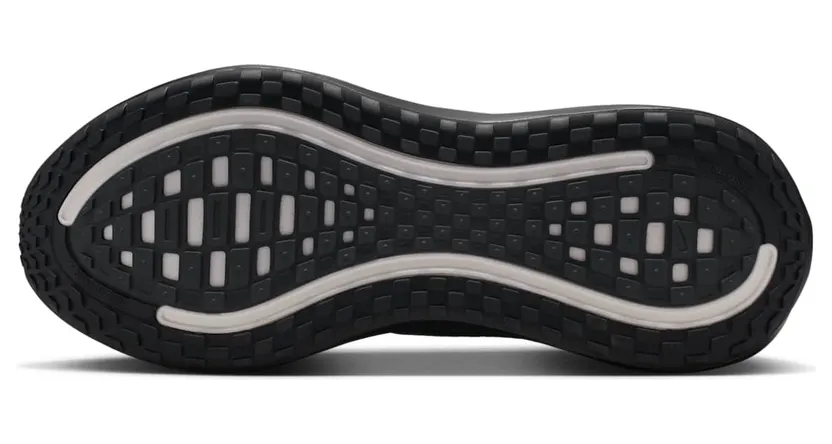nike-vomero-plus IM3985-001