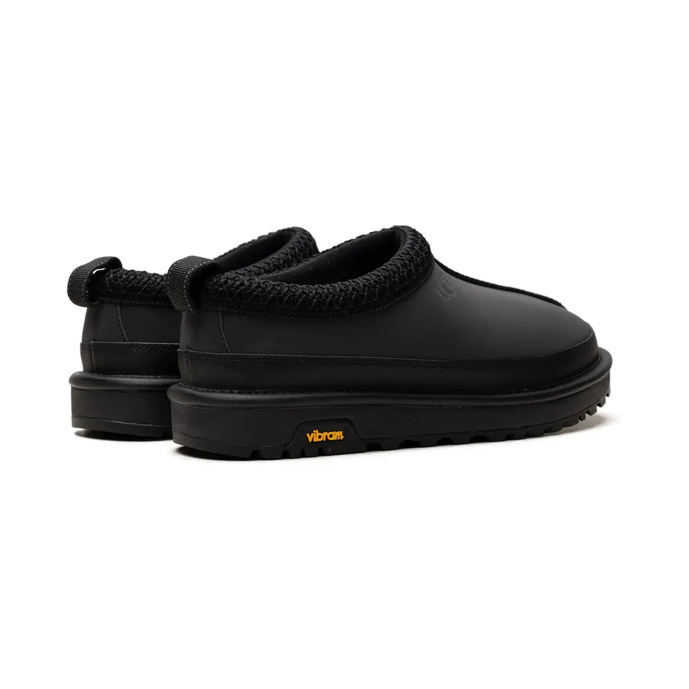 Ugg Tasman Reflective Slide “Black Reflective” (1172290-BRLC)