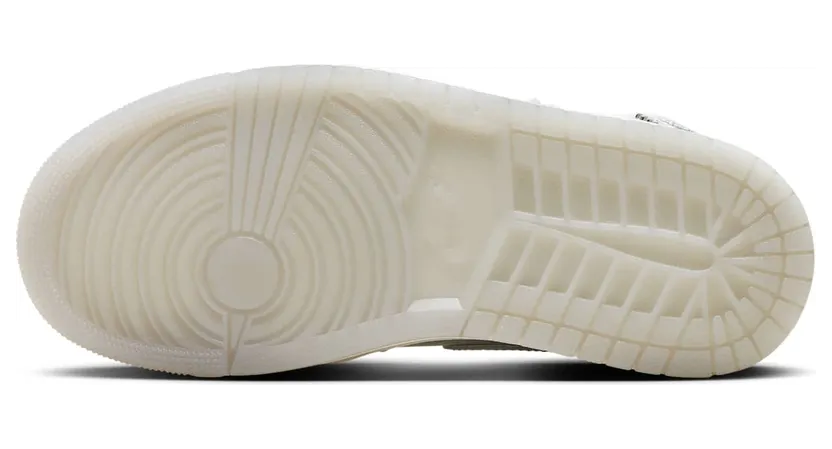 air-jordan-1 FN7249-001