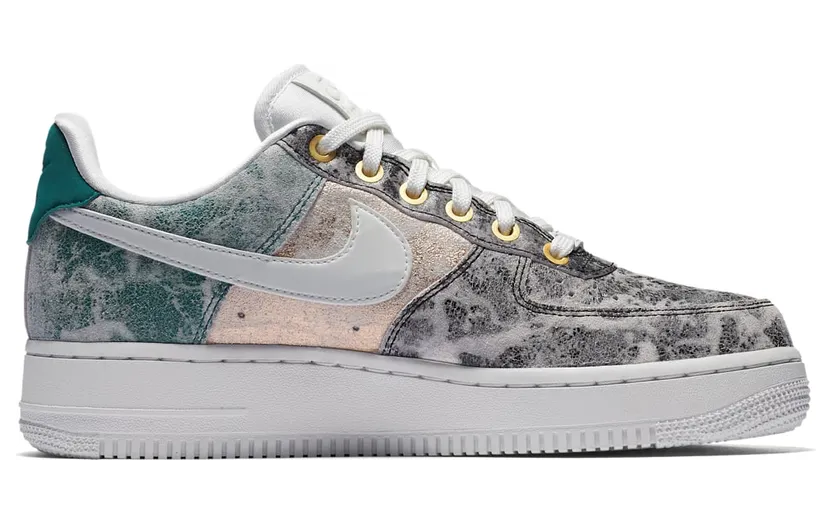 nike-air-force AO1017-100