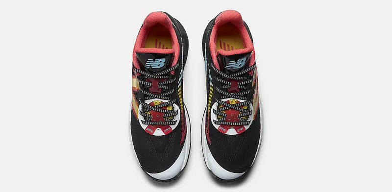 New Balance Two WXY V5 ‘Black Blast Red’ (BB2WYPR5)