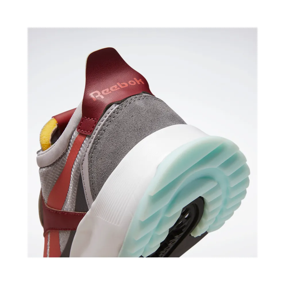 Reebok Classic Leather Legacy Shoes Shark / Whisper Grey / Clay Tint