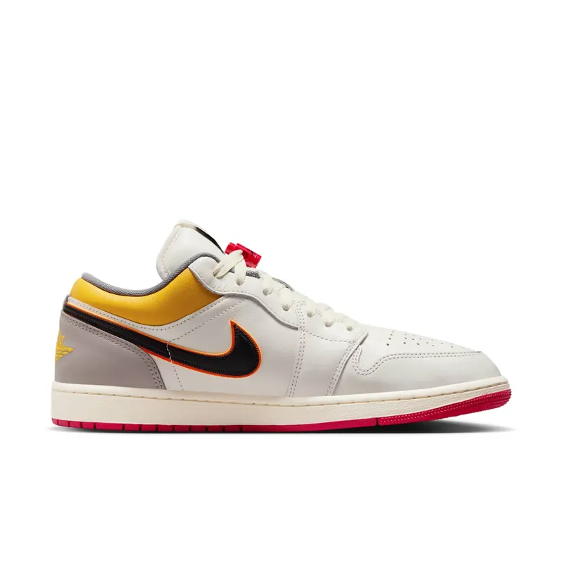 Jordan 1 Low PRM Sail Cashmere (HV4511-133)