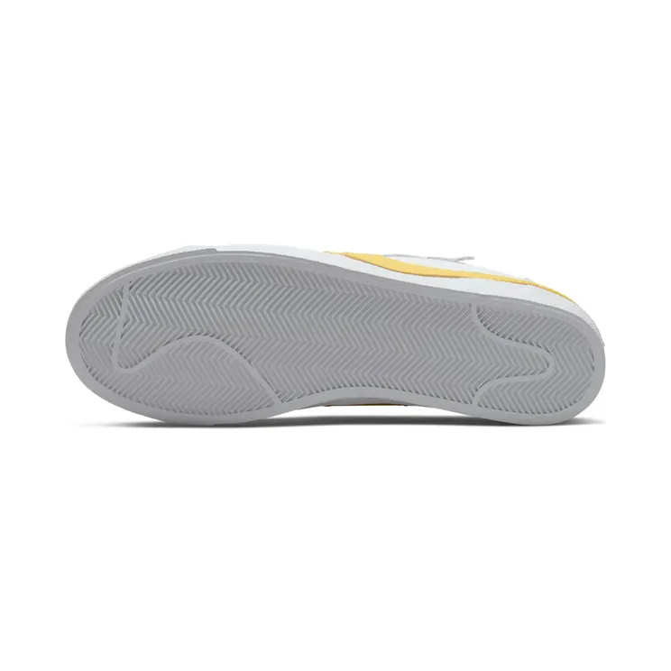 nike-blazer DV3506-100