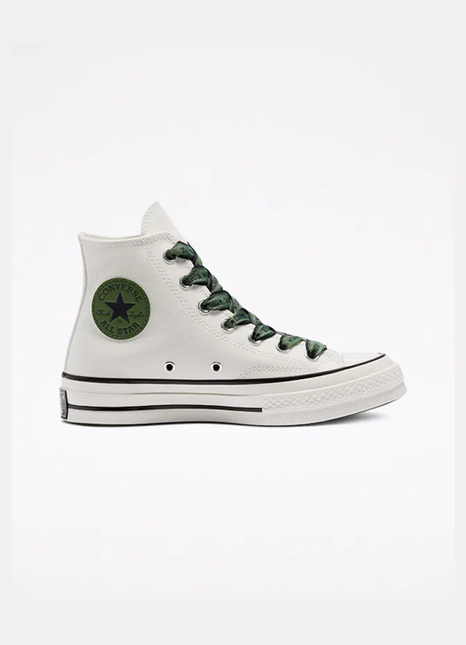 converse-chuck-taylor-all-star A01802C