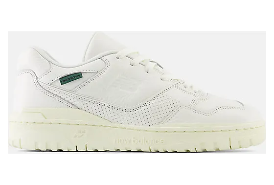 New Balance 550 “Sea Salt Nightwatch Green” (BB550PWT)