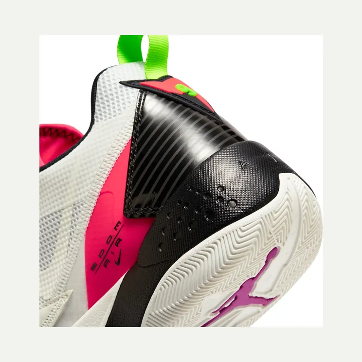 nike-jordan CK9184-100
