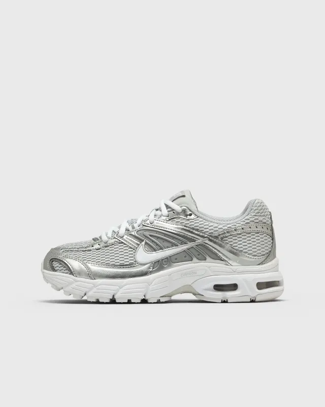 Nike WMNS AIR MAX MOTO 2K White