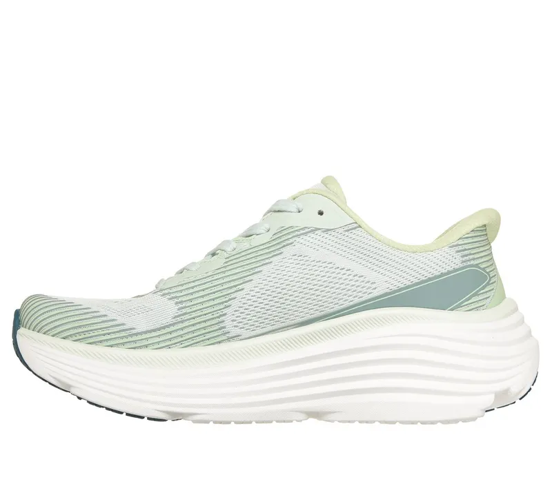 Skechers Slip-ins: Max Cushioning Endeavour – Sequoya Sneaker Munt