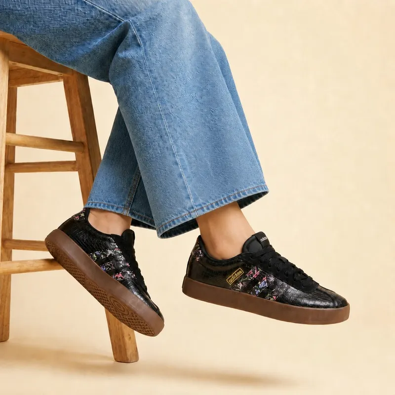 Adidas Court Black (KI2727)