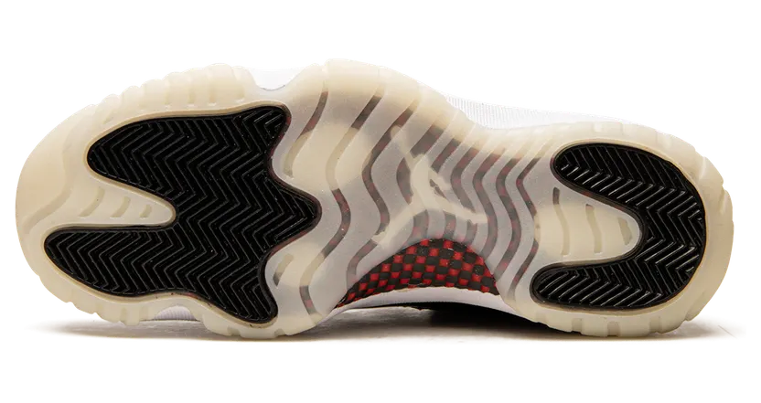 air-jordan-11 AV2187-001