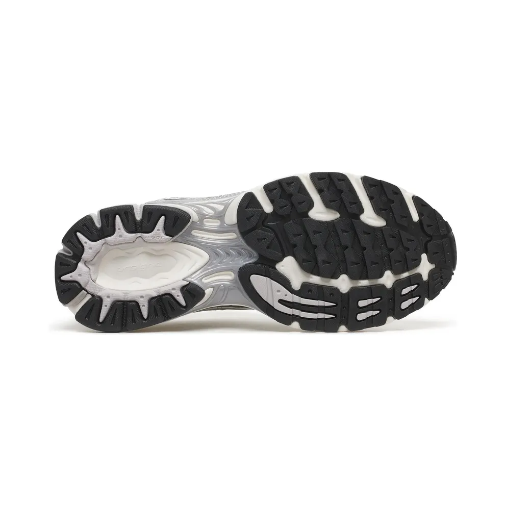 SAUCONY ProGrid Ride 1 “Ivory / Silver” (S101807-1018)