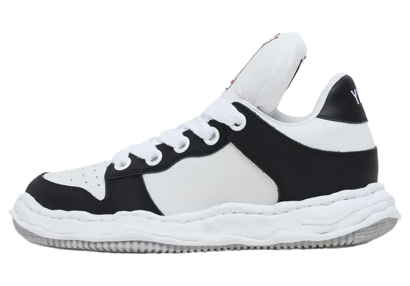 Maison Mihara Yasuhiro Wayne OG Sole Embossed Leather Low “Black White” (A12FW718-BLW)