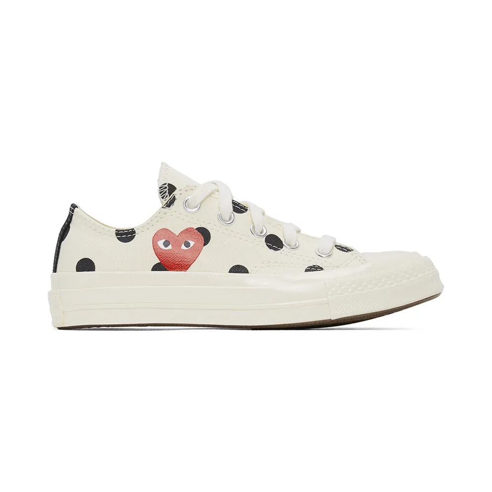 Comme des Garcons Play Black Converse Edition Polka Dot Heart Chuck 70 Low Sneakers (K114)