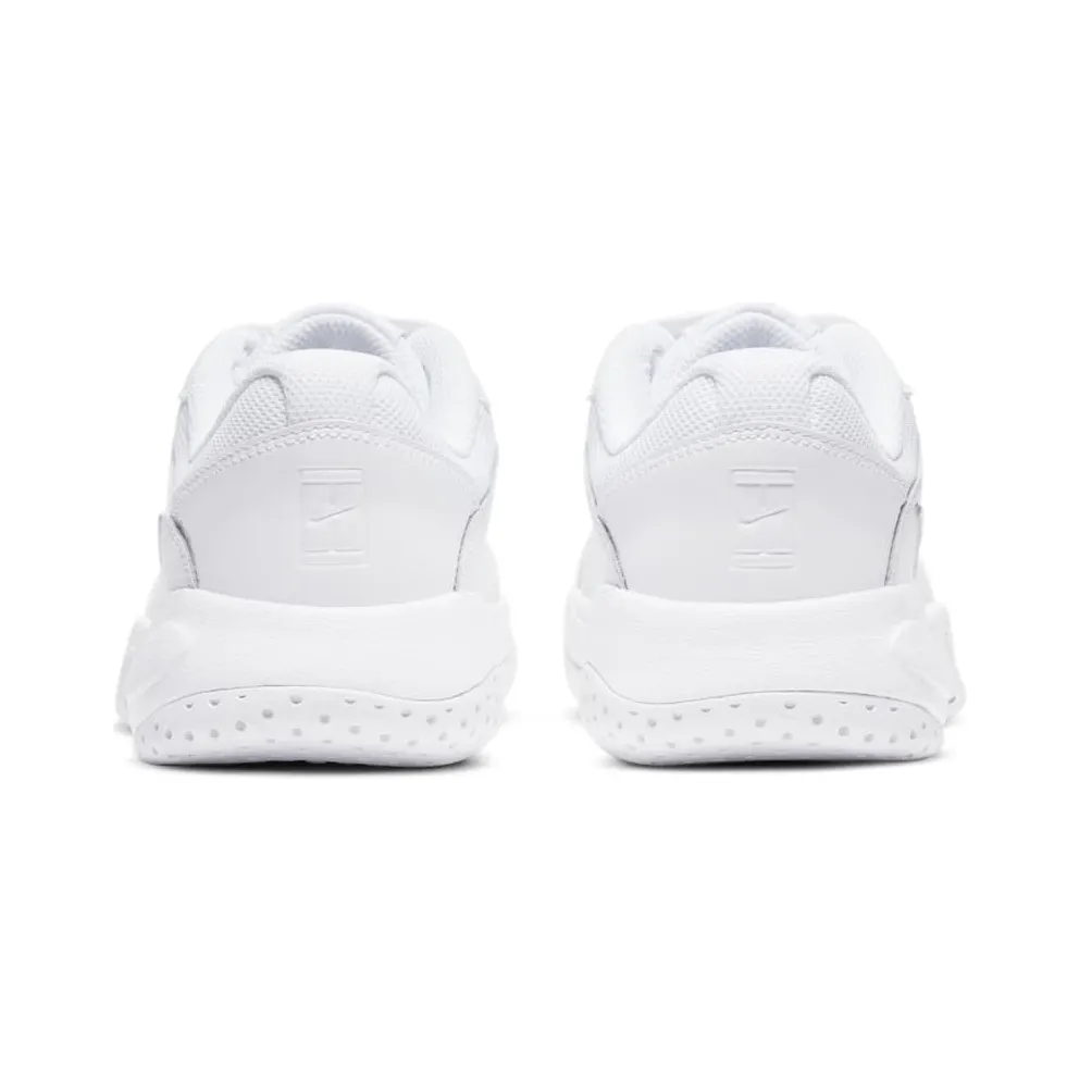 NikeCourt Jr. Lite 2 Older Kids’ Tennis White (CD0440-105)