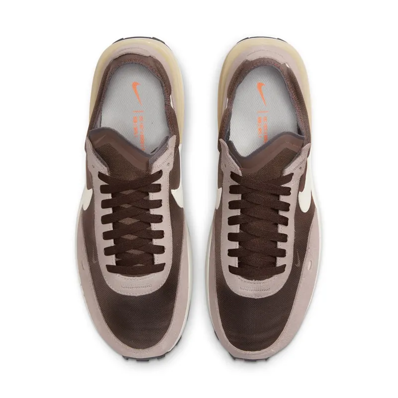Nike Waffle One Bruin (DA7995-200)