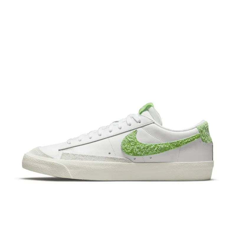 Nike Blazer Low Soccer (DJ6193-100)