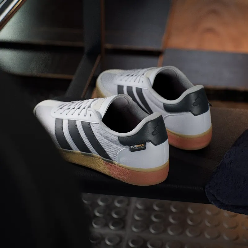 Adidas Training Spezial Cloud White / Core Black / Lucid Red (JP7392)