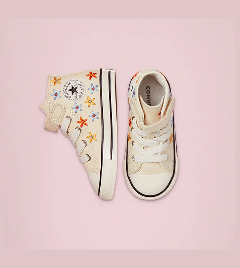 converse-chuck-taylor-all-star 771137C
