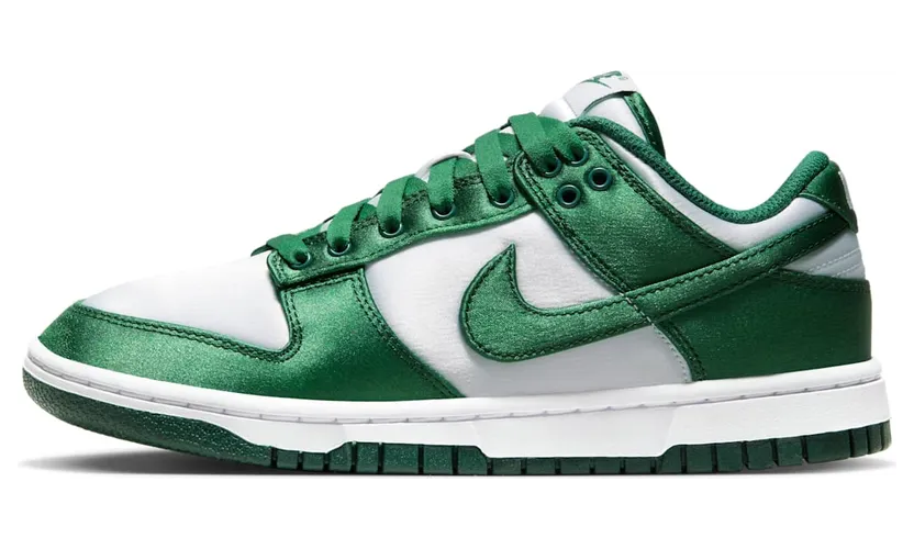 Nike DUNK LOW “Green Satin” (DX5931-100)