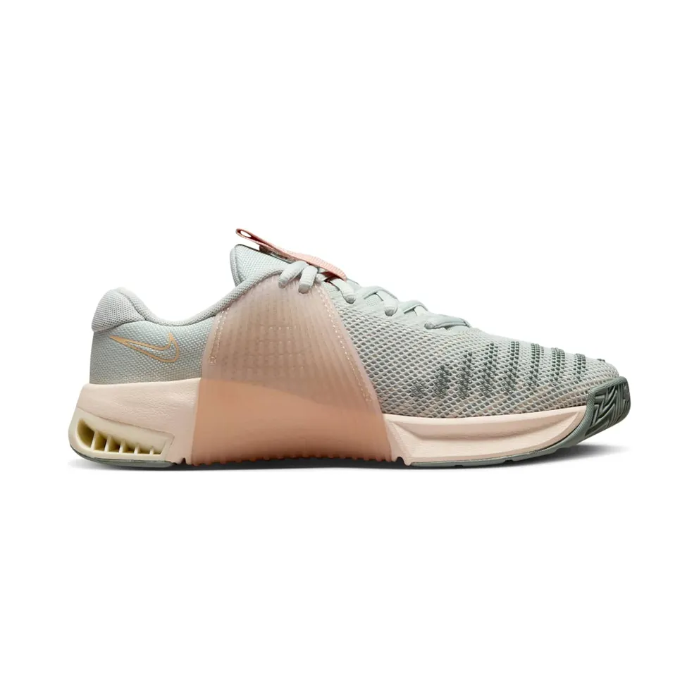 Nike Metcon 9 “Light Silver / Guava Ice / Mica Green / Pale Ivory” (DZ2537-002)