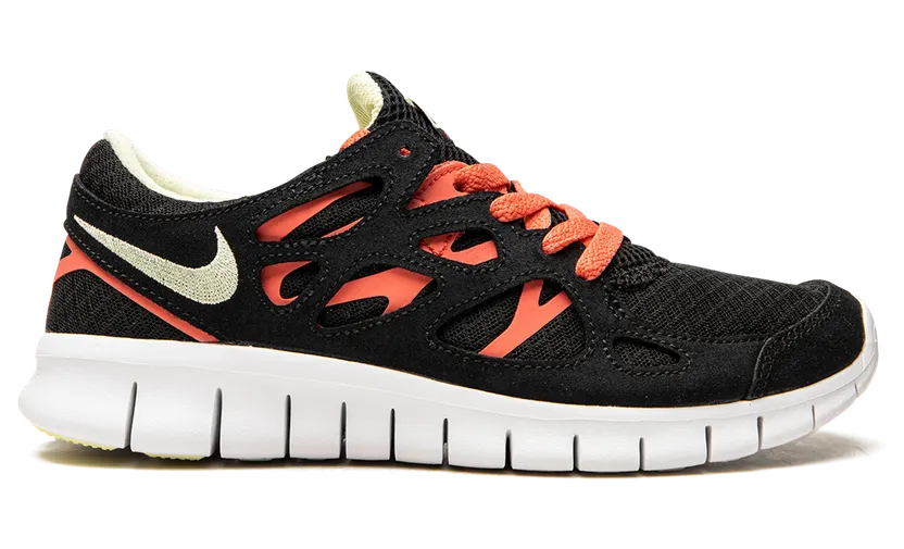 nike-free DM9057-002