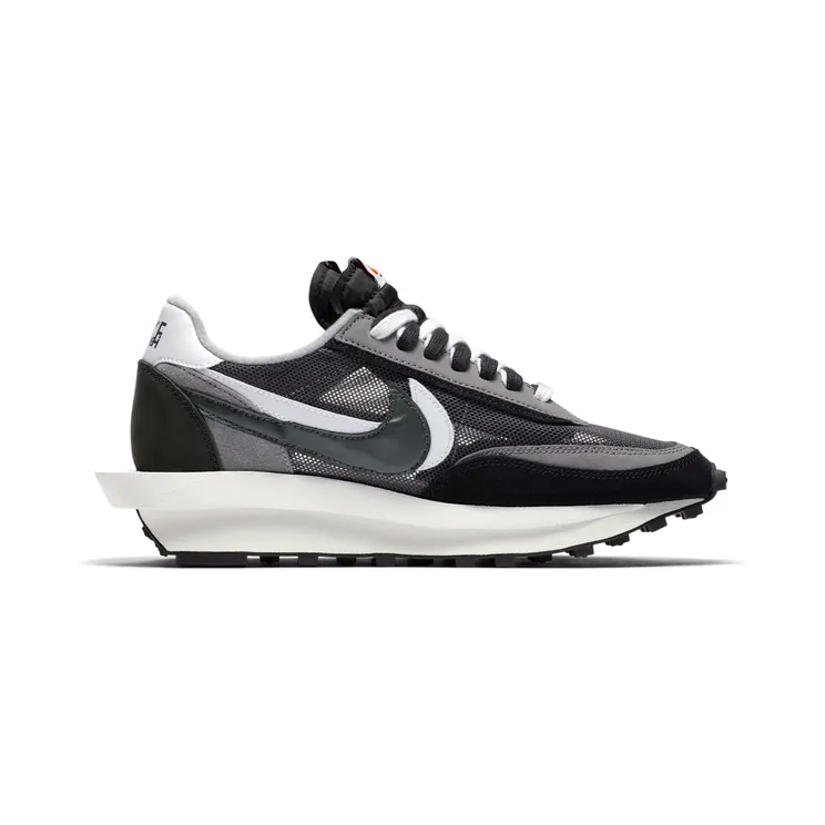 nike-sneaker BV0073-001