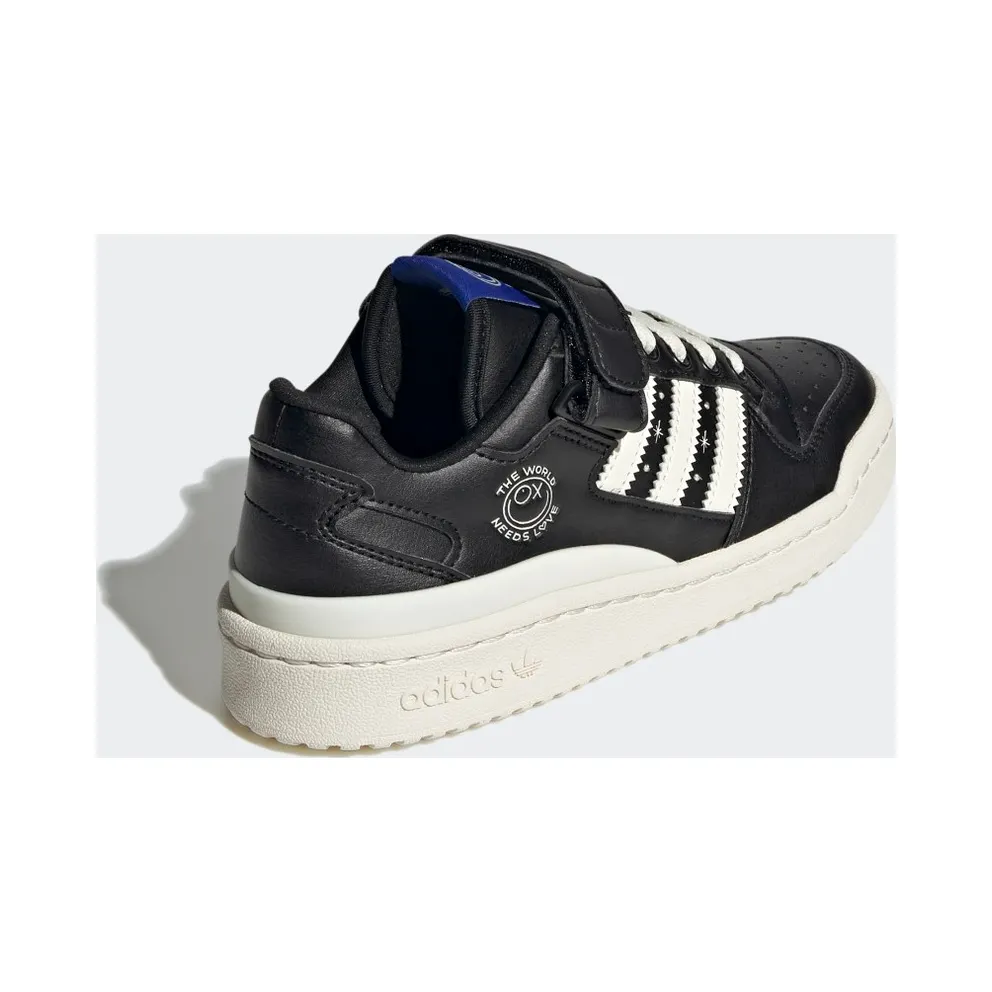 Adidas Forum Low Core Black / Cream White / Core Black (GZ1761)