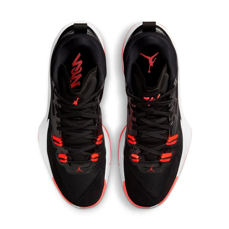 Zion 1 Black (DA3130-006)