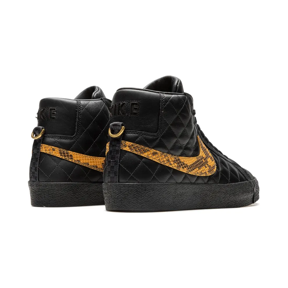 Nike SB Blazer “Supreme – Black” (DV5078-001)