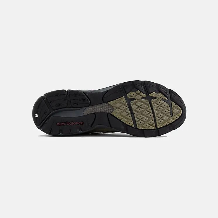 new-balance-990 M990GP3