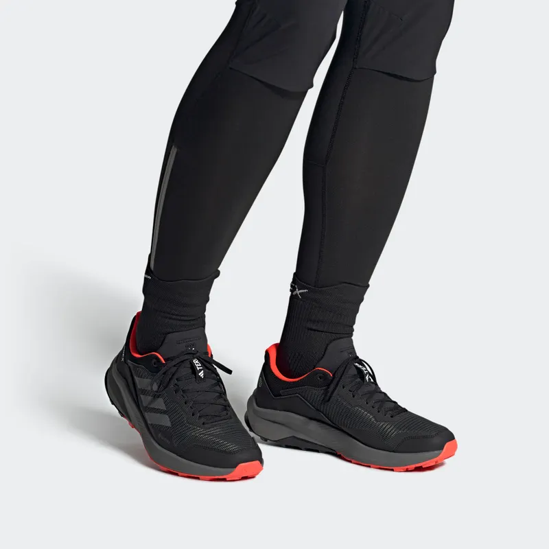 adidas Terrex Trail Rider GORE-TEX Trail Running Core Black / Grey Four / Solar Red (HQ1233)