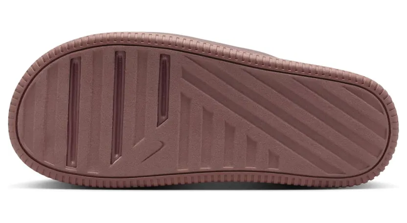 nike-calm IO0495-500