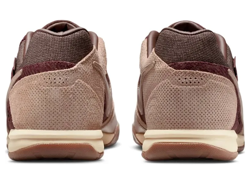 nike-gato IB6650-200