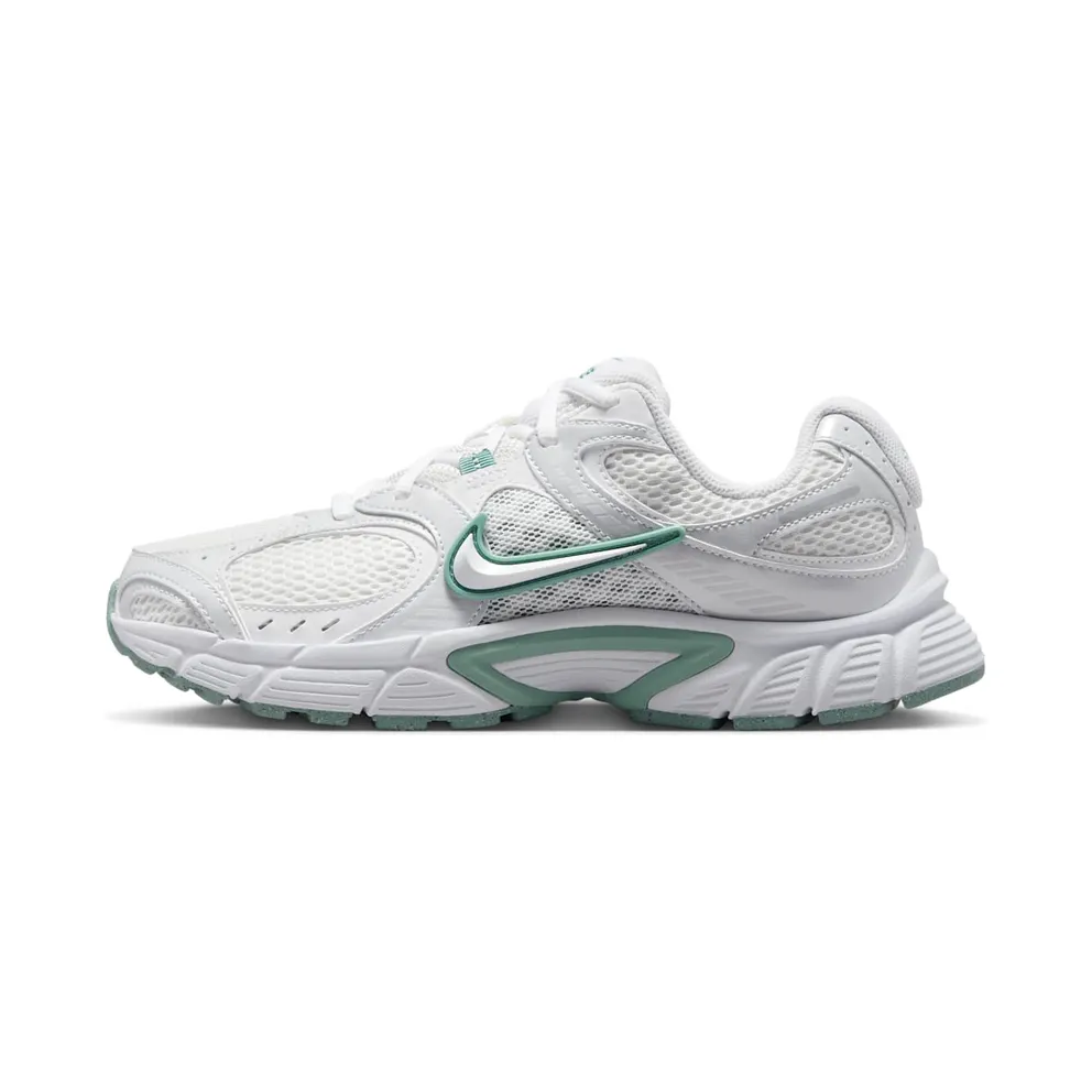 Nike V5 RNR “Summit White Cannon” (HQ7901-106)