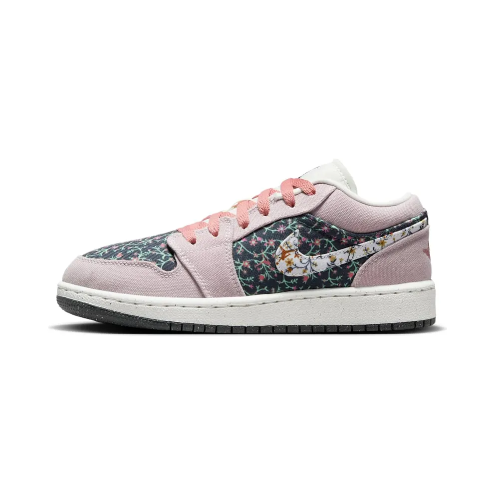 Jordan 1 Low SE Floral (FJ3445-001)
